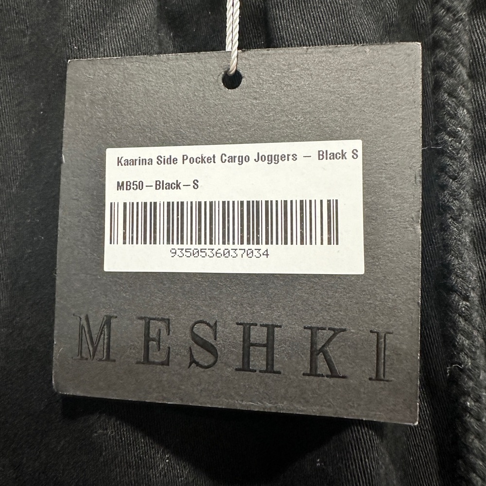 MESHKI Cargo High Waist Joggers NWT black draw string elastic black small - Picture 6 of 9